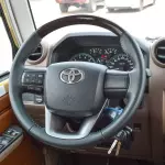 Toyota Land Cruiser LC76 Hardtop 4.0L V6 2025 - Beige - Thumbnail 10