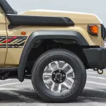 Toyota Land Cruiser LC76 Hardtop 4.0L V6 2025 - Beige - Thumbnail 14
