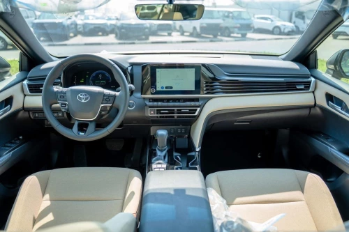 Toyota Camry LE 2.5L Hybrid 2025 Model Year Gray Color Exterior 