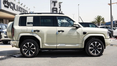 BYD Leopard 5 1.5L Hybrid 2025 Model Year Beige Color Exterior