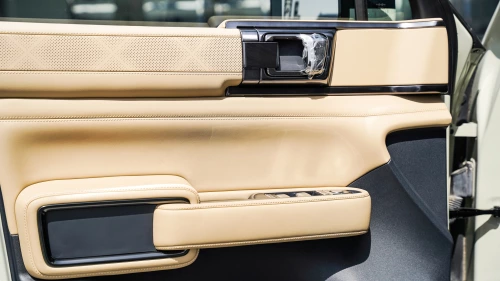 BYD Leopard 5 1.5L Hybrid 2025 Model Year Beige Color Exterior