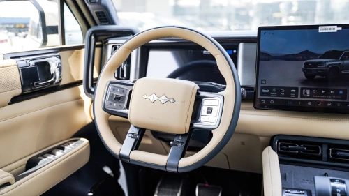BYD Leopard 5 1.5L Hybrid 2025 Model Year Beige Color Exterior