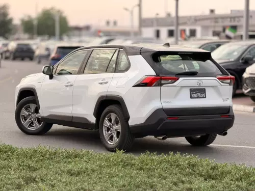 Toyota Rav4 2.5L Hybrid 2025 Model Year White Color Exterior 