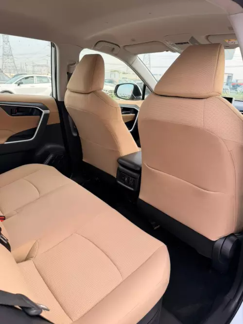 Toyota Rav4 2.5L Hybrid 2025 Model Year White Color Exterior 