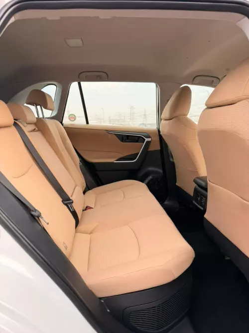Toyota Rav4 2.5L Hybrid 2025 Model Year White Color Exterior 