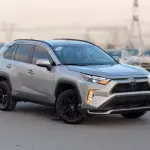 Toyota Rav4 XLE 2.5L Hybrid 2022 Model Year Silver Color Exterior  - Thumbnail 3
