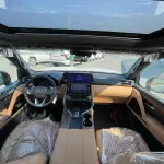 Lexus LX700h Signature 3.5l Hybrid - 2025  with Autopark  (Black / Tan) - Thumbnail 4