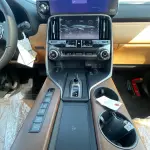 Lexus LX700h Signature 3.5l Hybrid - 2025  with Autopark  (Black / Tan) - Thumbnail 7