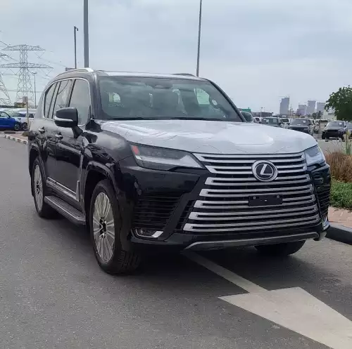 Lexus LX700h Signature 3.5l Hybrid - 2025 with Autopark  (Black / Red)