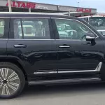 Lexus LX700h Signature 3.5l Hybrid - 2025 with Autopark  (Black / Red) - Thumbnail 3