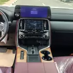 Lexus LX700h Signature 3.5l Hybrid - 2025 with Autopark  (Black / Red) - Thumbnail 5