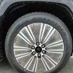 Lexus LX700h Signature 3.5l Hybrid - 2025 with Autopark  (Black / Red) - Thumbnail 18