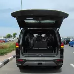 Lexus LX700h Signature 3.5l Hybrid - 2025 with Autopark  (Black / Red) - Thumbnail 19