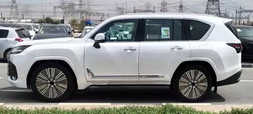 Lexus LX700h Signature 3.5l Hybrid  - 2025  with Autopark  (White/ Tan)