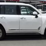 Lexus LX700h Signature 3.5l Hybrid  - 2025  with Autopark  (White/ Tan) - Thumbnail 4