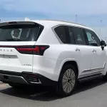 Lexus LX700h Signature 3.5l Hybrid  - 2025  with Autopark  (White/ Tan) - Thumbnail 21