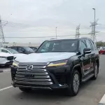 Lexus LX700h Urban 3.5l Hybrid - 2026 Model Year (Black / Red) - Thumbnail 3