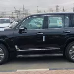 Lexus LX700h Urban 3.5l Hybrid - 2026 Model Year (Black / Red) - Thumbnail 5