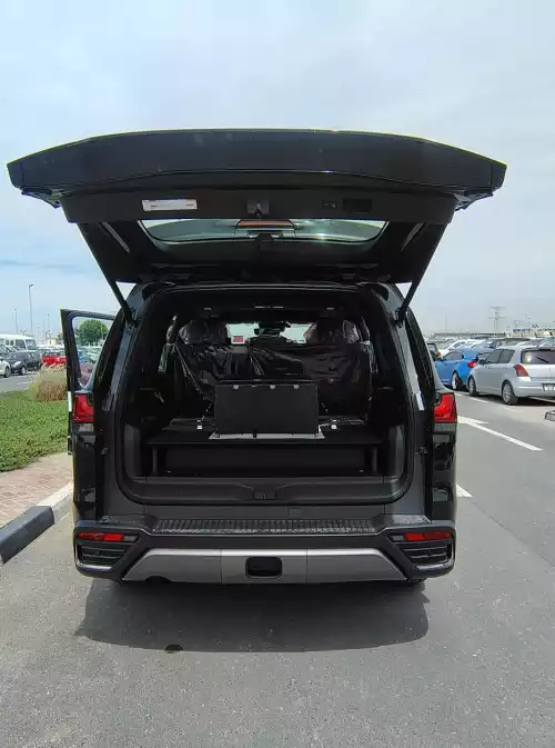 Lexus LX700h Urban 3.5l Hybrid - 2026 Model Year (Black / Red)