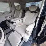 Lexus LM350h 2.5L Hybrid 7-Seater 2026 Model Year - Black - Thumbnail 4