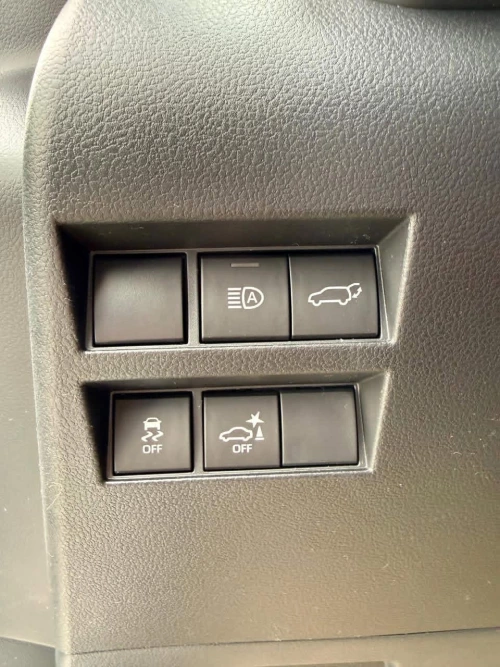 Toyota Land Cruiser VX.R 3.5L Petrol 2026 Model Year White Color Exterior 
