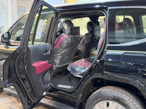 Toyota Land Cruiser LC300 VX.R 3.5L Petrol 2026 - Black (Oman Specs)