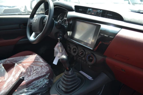 Toyota Hilux Single Cab 4x4 2.7L Petrol MT 2026 Model Year - White
