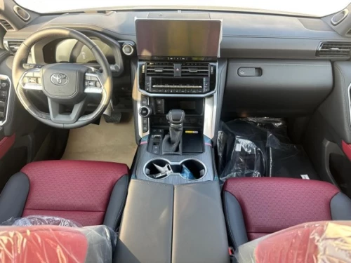 TOYOTA LC300 VXR - 3.5L - PET - AT - FULL OPTION - 2026 MY ( YEMEN )