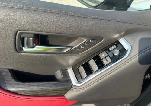 TOYOTA LC300 VXR - 3.5L - PET - AT - FULL OPTION - 2026 MY ( YEMEN )