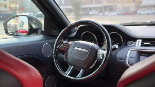 Range Rover Evoque 2.0L Turbo GCC 2015 - Nardo Grey