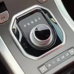 Range Rover Evoque 2.0L Turbo GCC 2015 - Nardo Grey - Thumbnail 8