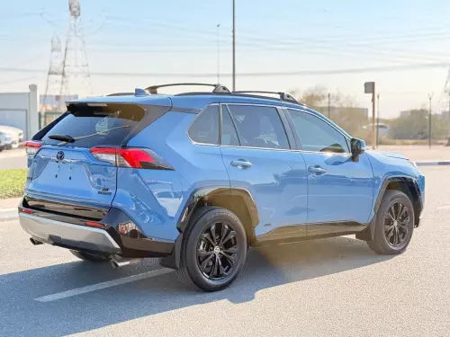Toyota Rav4 SE 2.5L Hybrid 2023 Model Year Blue Color Exterior 