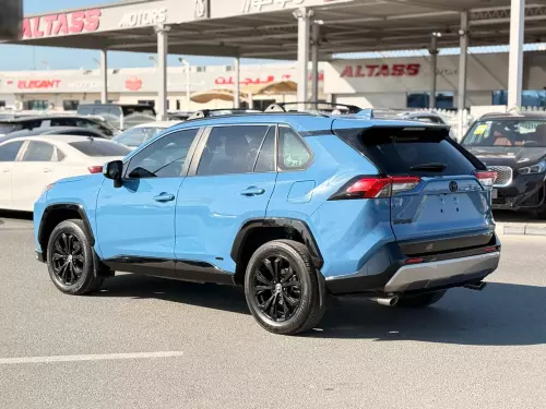 Toyota Rav4 SE 2.5L Hybrid 2023 Model Year Blue Color Exterior 