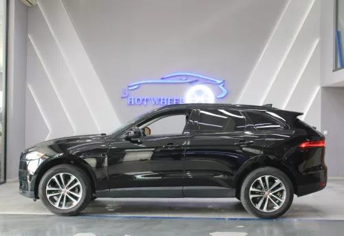 2019 Jaguar F-Pace 25T Petrol V4 - Black 