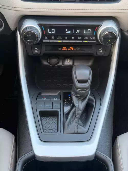 Toyota Rav4 XLE 2.5L Petrol 2023 Model Year White Color Exterior 