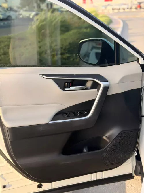 Toyota Rav4 XLE 2.5L Petrol 2023 Model Year White Color Exterior 