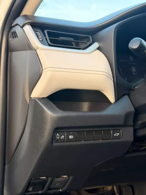 Toyota Rav4 XLE 2.5L Petrol 2023 Model Year White Color Exterior 