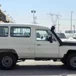 TOYOTA LAND CRUISER LC 78 HARDTOP DIESEL 2026 MODEL YEAR WHITE COLOR - Thumbnail 7