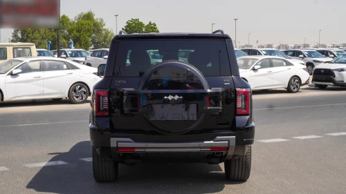 BYD Leopard 8 Ultra 2.0L Hybrid 2025 Model Year Black Color Exterior