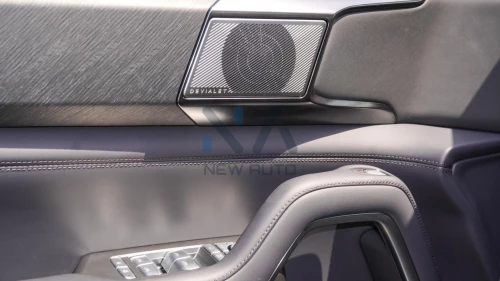 BYD Leopard 8 Ultra 2.0L Hybrid 2025 Model Year Black Color Exterior