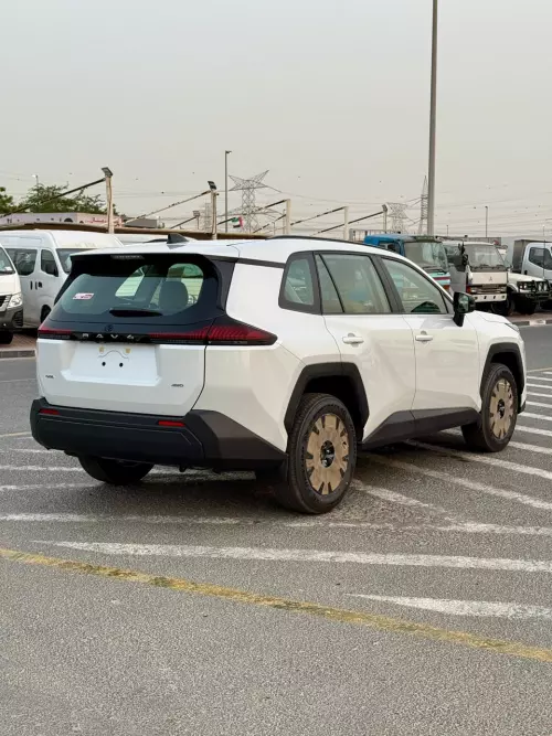 Toyota RAV4 Limited 2.5L 4x4 Automatic 2026 - White