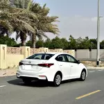 هونداي أكورن 1.6 لتر بنزين طراز 2022 لون أبيض هيكل خارجي - Thumbnail 5