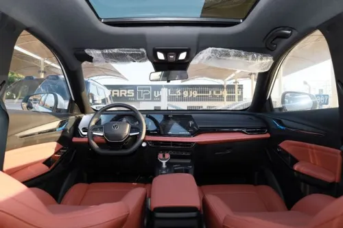 شانجان X5 بلس بايونير 1.5T أوتوماتيك جديدة 2025 - أبيض
