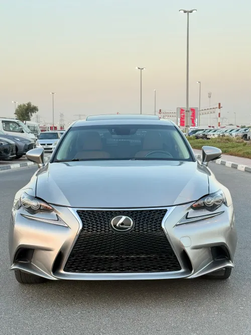 Lexus IS 300 3.5L V6 Automatic 2016 - Silver