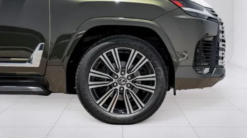 Lexus LX700 BH 2026 Twin-Turbo Hybrid Elite - Green