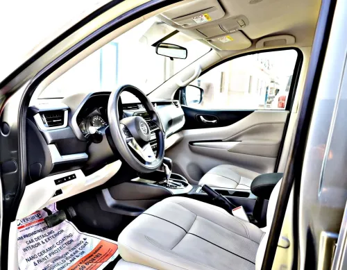 Nissan Xterra 2.5L Automatic 2022 - Silver