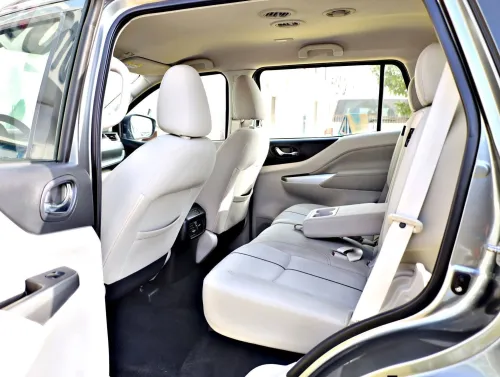 Nissan Xterra 2.5L Automatic 2022 - Silver