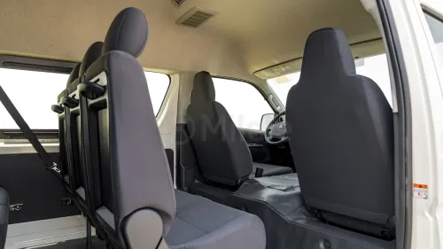 Toyota HiAce HR 2.8L Turbo Diesel Manual 2025 Passenger Van