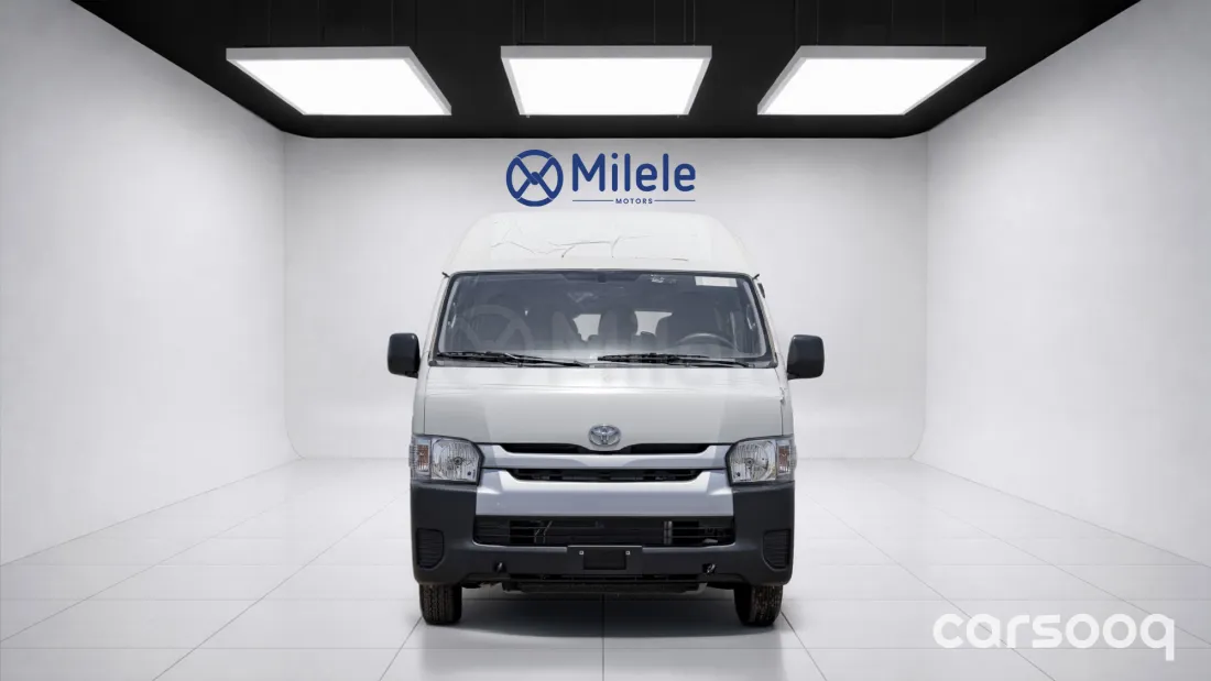 Toyota HiAce HR 2.8L Turbo Diesel Manual 2025 Passenger Van - Photo 8