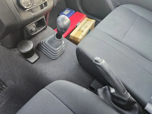Isuzu D-MAX S.C STD Turbo Diesel Manual 2025 - Silver